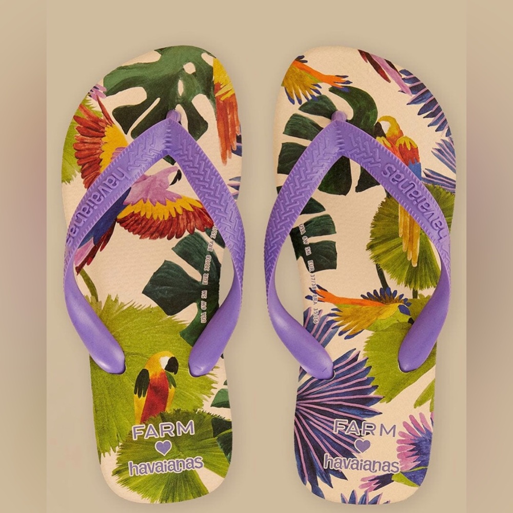 Havaianas x Farm Rio Tropical Birds Print Flip Flops Purple Straps GIFT WRAPPED